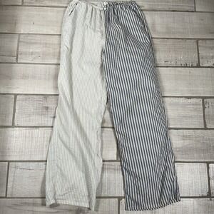 Aerie Yellow,Blue And White Striped Pajama Pants Size‎ Medium